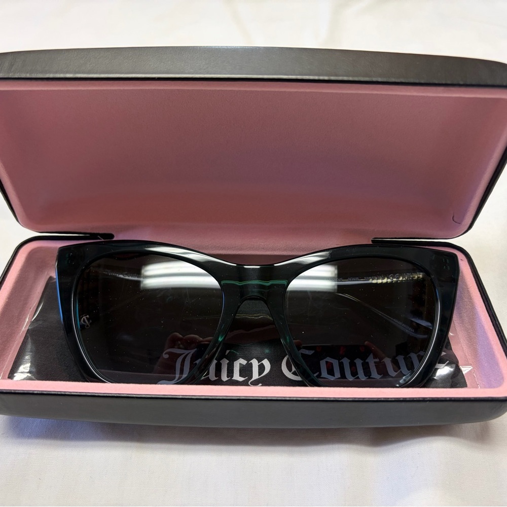 Juicy Couture Black Sunglasses with Pink Case